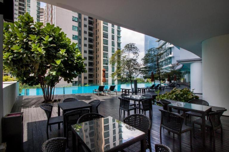 Royale Klcc Apartment